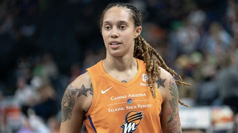 britney griner trans|No, basketball star Brittney Griner is not a man